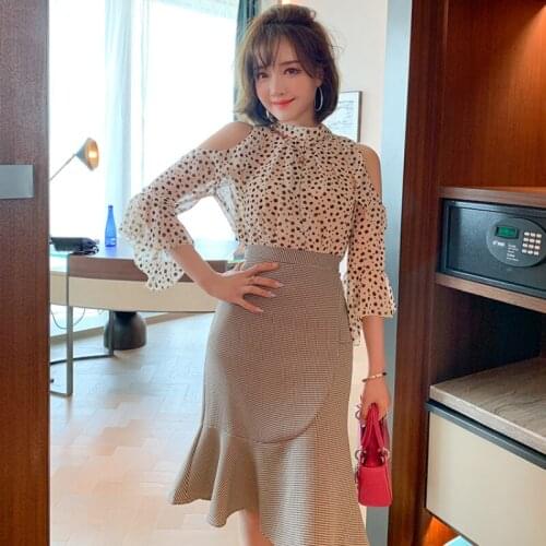 Awarose Dot Flared Sleeves Strapless Stand Collar Top High Waist Houndstooth Mermaid Skirt Women Fashion 2 Piece Clothes Set