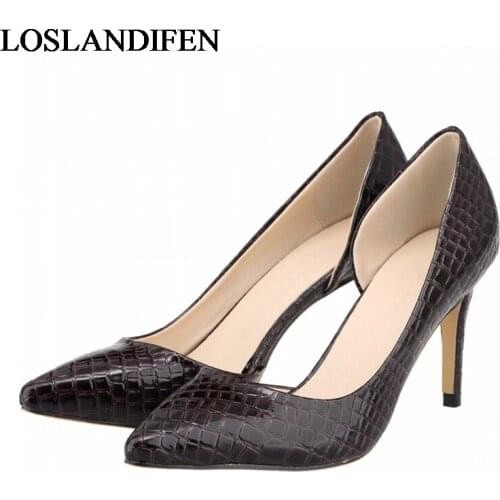 2020 Hot Sale Rushed D'orsay & Two-piece Pu Leather Women Shoes High Heel Womens Embossed Leather Pumps NLK-C0056