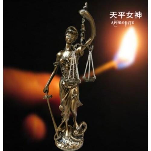 Greek goddess of justice Arthemis moon goddess vintage creative coffee shop Greek mythology on display decoration Crafts Arts