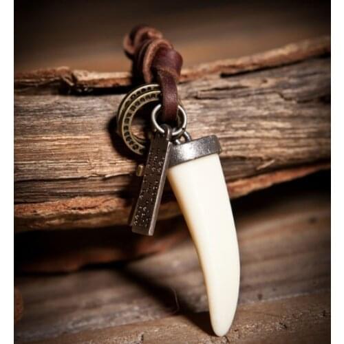 New Vintage Men Jewelry Statement Necklaces & Pendants Punk Leather Rope Long Collier Simulate Tooth Charm necklace for women