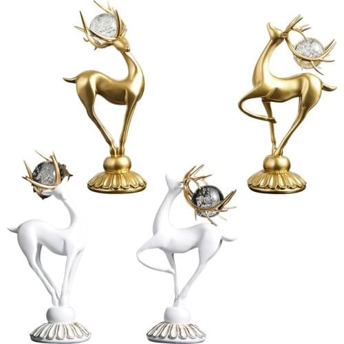 Modern Resin Deer Statue Home Decor Figurine Embellishment Reindeer Sculpture Center Table Desk Accents Bookshelf Wine Cabinet