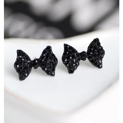 High Quality Fashion Simple Vintage Metal Black Bow Stud Earrings Butterfly Female Ear Studs Jewelry For Women
