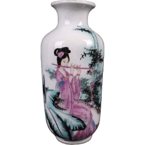 Porcelain famille rose vase with portrait pattern in Jingdezhen, China