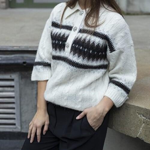 Women Stripes Knitwear Sweater Turn-down Collar Three Quarter Sleeve Jumper with Crystal Buckle
