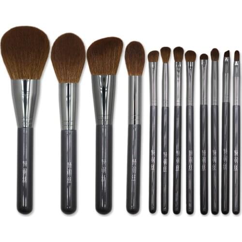 12Pcs Makeup Brushes Set Soft Powder Eyeshadow Concealer Powder Highlight Blending Comestic Tool