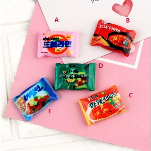 Resin Instant Noodles Pretend Food Slime Charms beads Diy Accessories for Phone Scrapbooking Deco 10pcs 26mm
