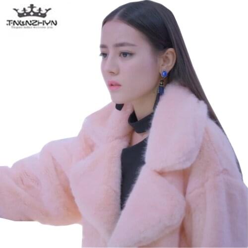 Fashion Women Fur coat Imitation lambs wool Winter coat New product Thickening Keep warm Winter jacket Quality assurance Y1012