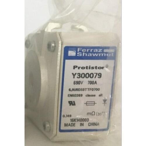 Fuses: PC33UD69V700TF 6,9 URD 33 TTF 0700 Y300079 / PC33UD69V800TF Z300080 aR