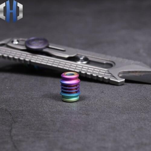 HUANHAO New EDC Pocket Tool Titanium Alloy Knife Beads V Section Rainbow Version Paracord Beads
