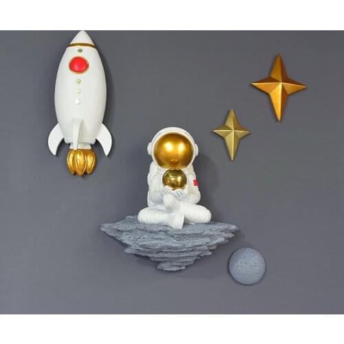 Modern Resin Astronaut Rocket Wall Sticker Ornaments Home Livingroom Wall Mural Crafts Porch Store Lobby Wall Hanging Decoration
