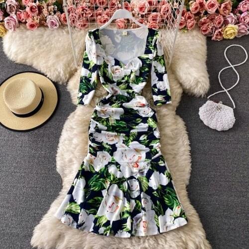 Korean New Flower Print Green Bodycon Mermaid Dress 2021 Summer New Square collar 3/4 Sleeve Pleated Ruffles Long Dress