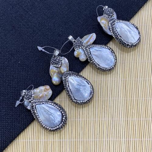 Natural Shell Pearl Irregular Drop Shape Fashion Pendant for DIY Handmade Necklace and Bracelet Accessories Size 20x45-30x60mm