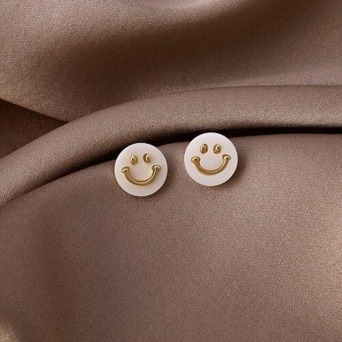 2021 New Round Shell Smile Face Gold Drop Earrings for Woman Korean Fashion Luxurious Jewelry Sweet Accessories for Gothic Girls