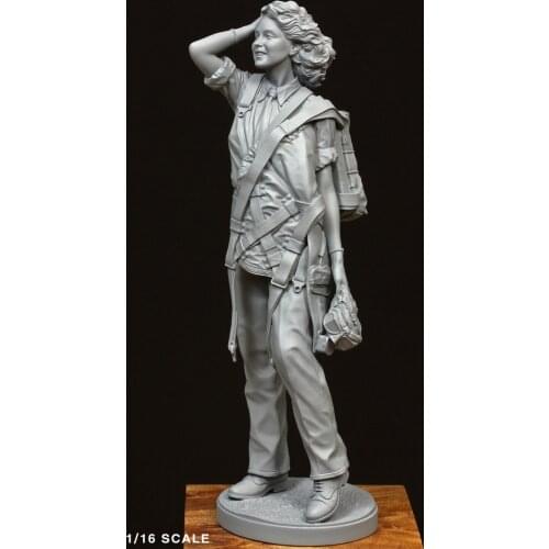 1/24 Resin Figures Model kits 1 figures Unassambled Unpainted S255