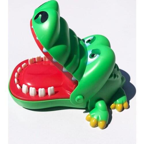 Tricky Big Size Crocodile Bite Finger Toy Funny Mouth Dentist Bite Finger Games Toys For Children Kids Christmas Gift