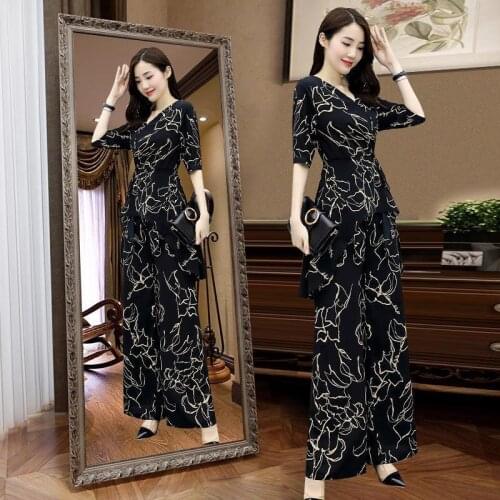 Womens Suit Casual Summer Two Piece Set 2021 New Fashion Wide Leg Long Pant Half Sleeve Top Korean Style Printed Office Outfits