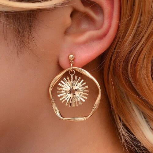 LATS Fashion Sun Flower Earrings Geometric Irregular Circle Earrings for Women 2020 Dangle Drop Earing Modern Female Jewelry