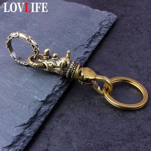 Retro Keychain Pendant Brass Rhino Buckle Motorcycle Key Chain Ring Hanging Jewelry DIY Keyring Hook Accessories American Casual