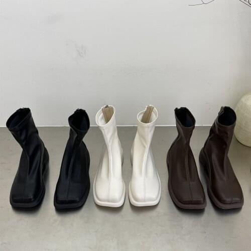 Women Fashion Ankle Boots Female Leather Soft Martin Boots Square Toe Flat Heel Short Boots Zipper Concise Shoes Autumn 2021 New