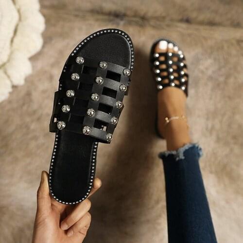 Women Rivet Slippers Ladies Crystal Casual Flat Female Hollow Out Breathable Slides Woman Summer Beach Open Toe Shoes Plus Size