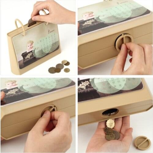 3-in-1 Calendar-shaped Piggy Bank Multifunctional Retro Style Photo Frame Novelty Money Box Ornament for Home Desk In Stock