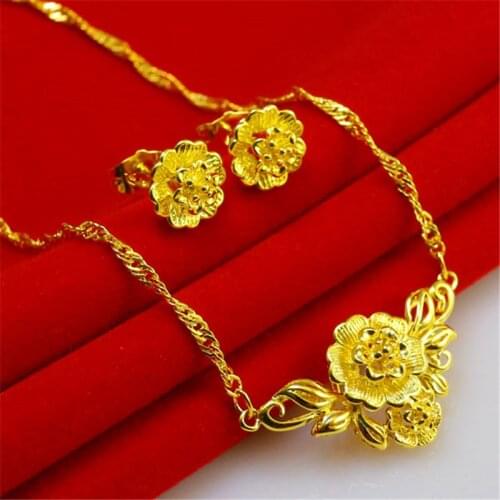 FREE SHIPPING Gorgeous 24K Jewelry Set Quality Handmade in Hongkong Gold Shop Necklace + Earrings