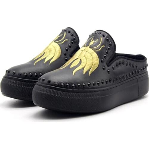 New arrival fashion slipper shoes for men print embroider handmade black casual men shoes