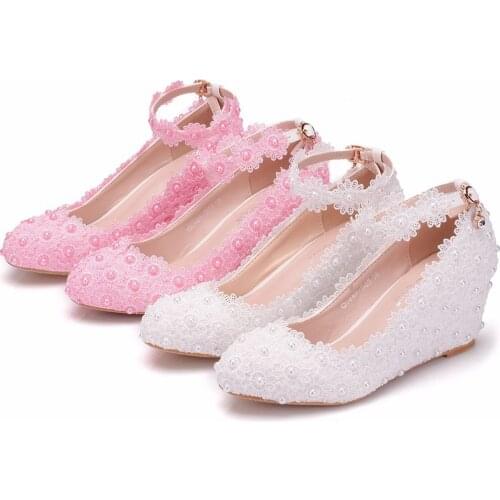 Crystal Queen White Flower Wedding Shoes Lace Pearl High Heels Sweet Bride Dress Shoes Beading Wedges Shoes 5CM Women Pumps