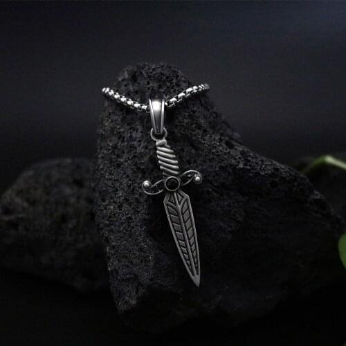 Vintage weapon tag Jewelry on the neck retro hip hop Mens chain necklace dagger sword pendant necklaces for women