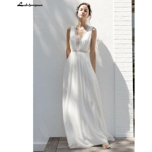 2021 Floor Length Deep V Neck Backless Lace Beach Wedding Dresses Simple Sleeveless Bohemian Chiffon suknia ślubna Lakshmigown