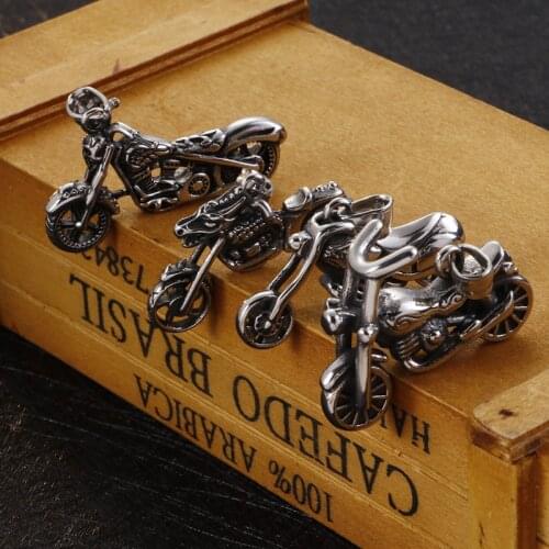Punk stainless steel mens soul chariot titanium steel skull motorcycle trendy mens pendant jewelry