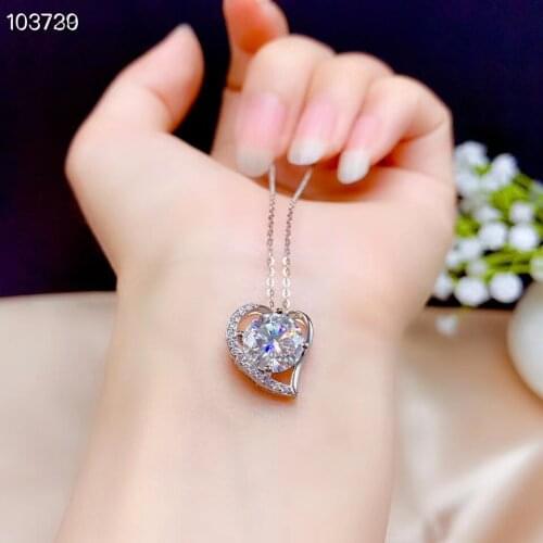 Heart style pouring shiny moissanite necklace women silver necklace jewelry 925 sterling silver birthday gift New year memento