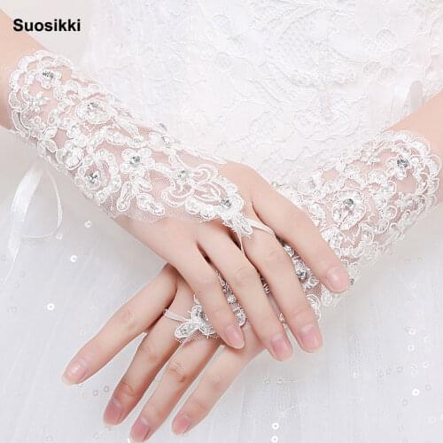 Suosikki Wedding Lace Gloves