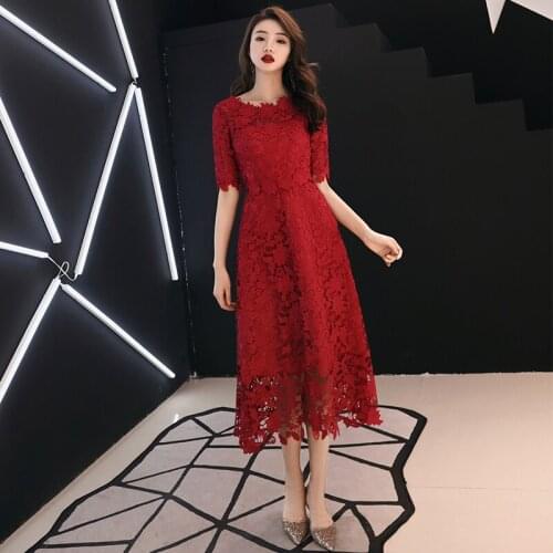 Elegant Lace A-Line Evening Dress Scalloped-Neck 1/2 Sleeve Short Prom Dress Zipper For Back Party Evening Gowns Real Photo