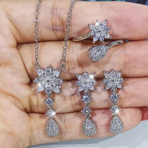 925 Silver Super Flash Zircon Flower Necklace Earrings Ring Fashion Womens Flower Shape Set Wedding Bride Three-piece Set