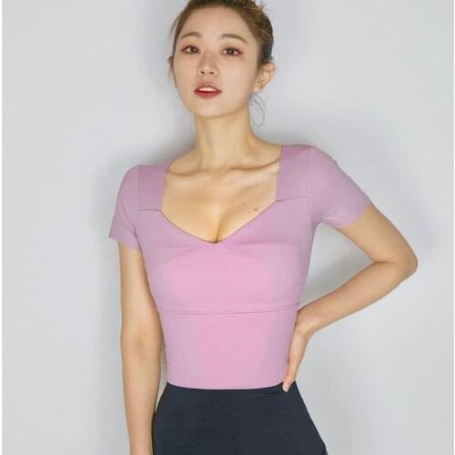 Womens Yoga T-Shirts With Chest Pads Solid Slimming Sports Short-Sleeved Nude Fitness Clothes Breathable Quick-Drying Tops