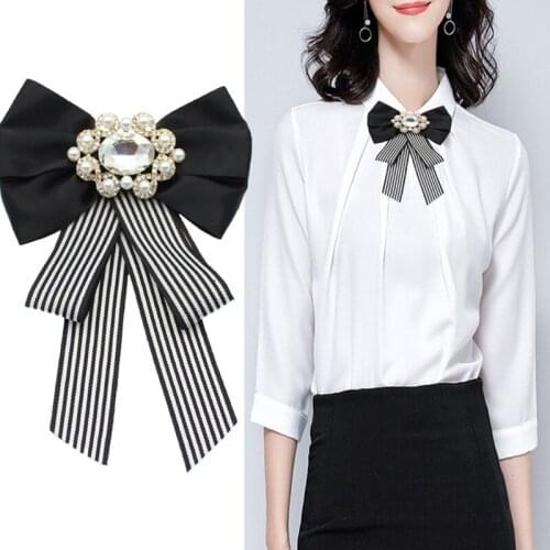 1PC Classic Check Printed Bowknot Brooch Canvas Pearl Bow Tie Womens Shirt Collar Rhinestone Brooch Bow Shirt Wild Collar