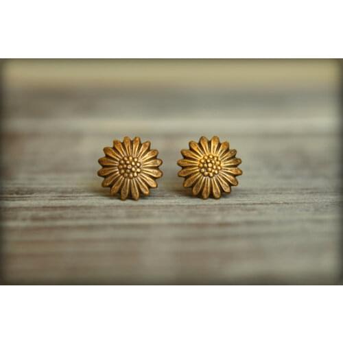 Fashion sunflower stud earrings Antique cute earrings Personality stud earrings for women