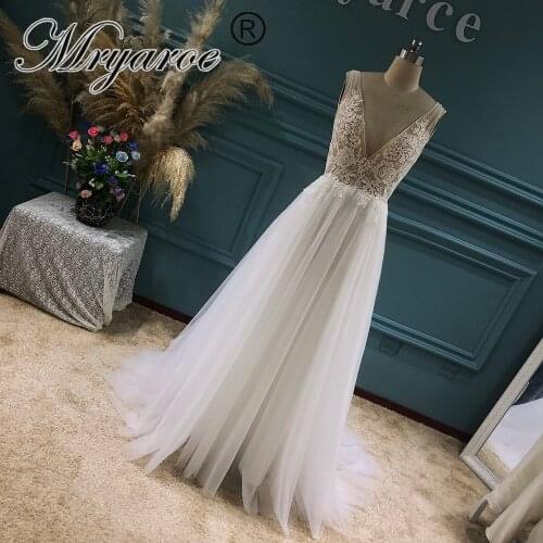 Mryarce V Neck Sleeveless Lace Appliques Wedding Dress Tulle A Line Bridal Gowns