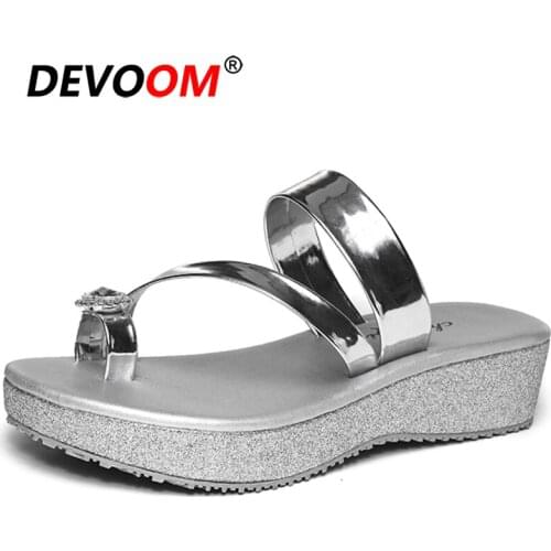 2020 Outdoor Platform Rhinestone Sandals Women Flip Flops Summer Slippers Woman Shoe Beach Slippers Women Fashion Ladies Slipper