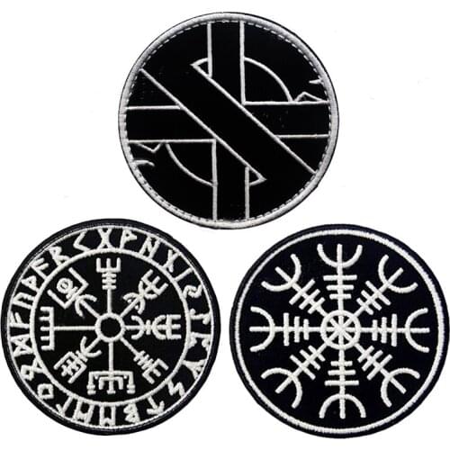 Nordic Viking Compass Lunavin Odin Rune Vegvis Is A Tactical Patch Morale Armband Hook Paste Badge Denim Clothes Backpack Gift