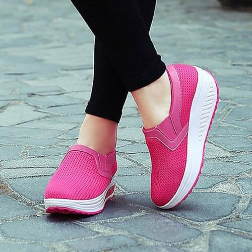 Plus size new wedges women sneakers 2021 fashion solid color mesh platform breathable casual shoes women sneakers slip-on female