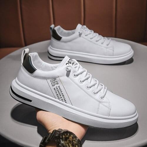 White vulcanized sneakers boys cheap flat comfortable shoes men autumn spring 2021 fashion sneakers
