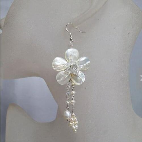 New Arrival Favorite Pearl Earrings White Sea Shell Real Flower Dangle Earring Handmade Beaded Jewelry Bridesmaid Gifts