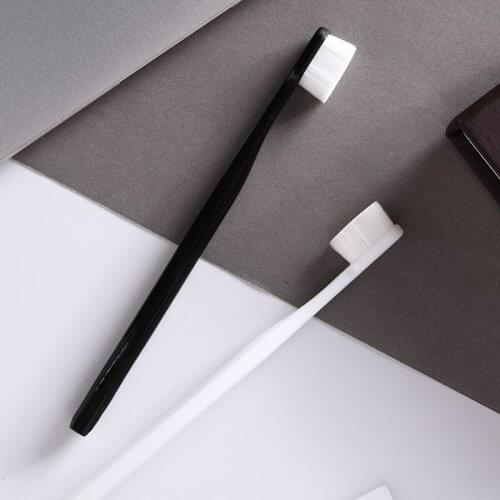 BOLUOYIN Travel Toothbrushes