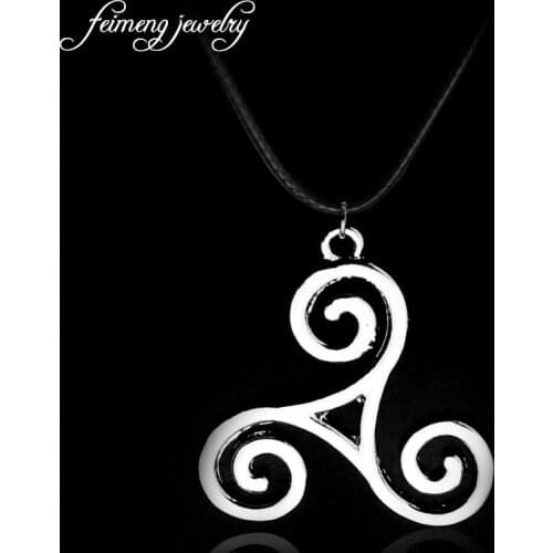 Fashion Korean Style Personality Protagonist Men Necklace Teen Wolf Alloy Simple A Werewolf Boy Triskele Pendant Jewelry