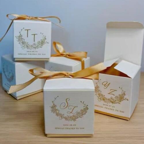 Personalized wedding favors Bronzing process custom logo Champagne apricot red candy box gifts for guests