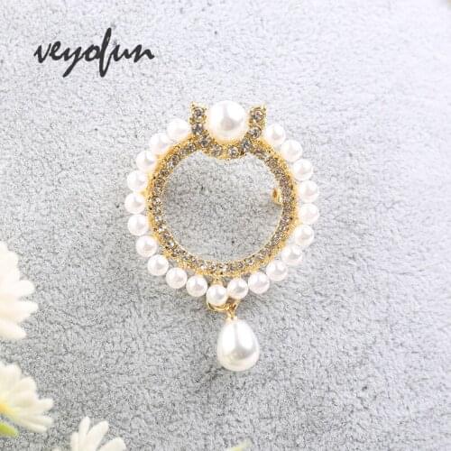 Veyofun Fashion Elegant Pearl Round Rhinestone Brooch Pins Pendant for Women Accessories Jewelry New