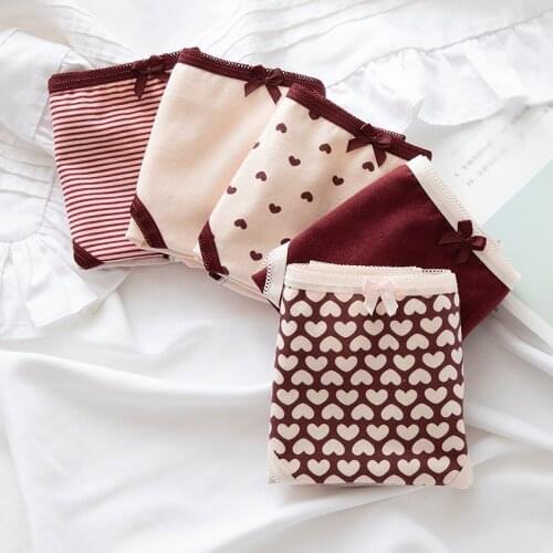 2021 Sweet And Lovely Love Underwear Girls Underwear Pure Cotton Crotch Mid-waist Briefs Ladies Underwear