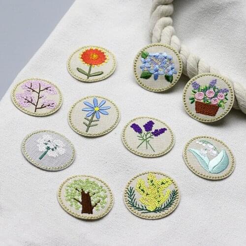 High Quality Small Plants Round Embroidery Clothes Repair Hole Patch Stickers Childrens Flower Badge DIY Decoration Accessories